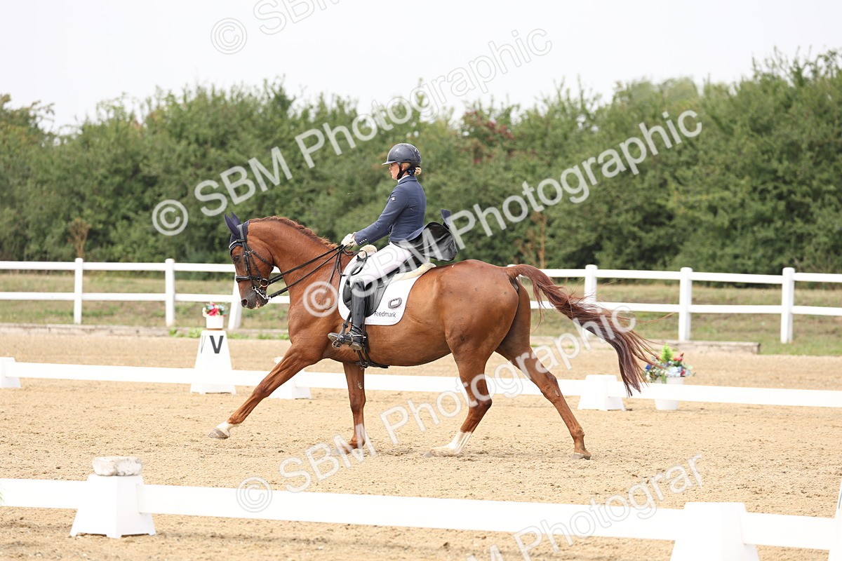 SBM_007521 - Class 9 - FEI INT I - 14.57-15.45