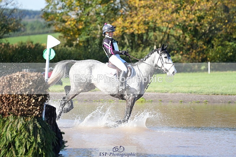 251024A-111402-07148 - A-014-Melissa.Joannides