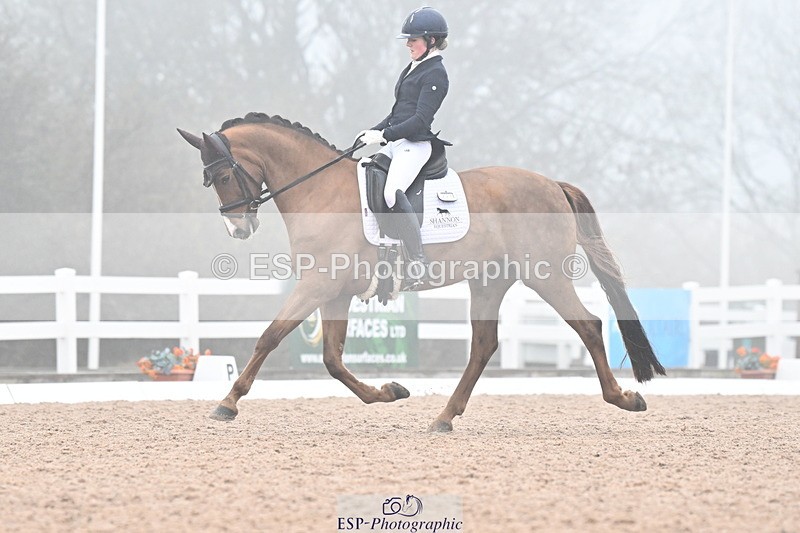 240217A-123357-02254 - 225-Lucy.Goodman-Queenie.S