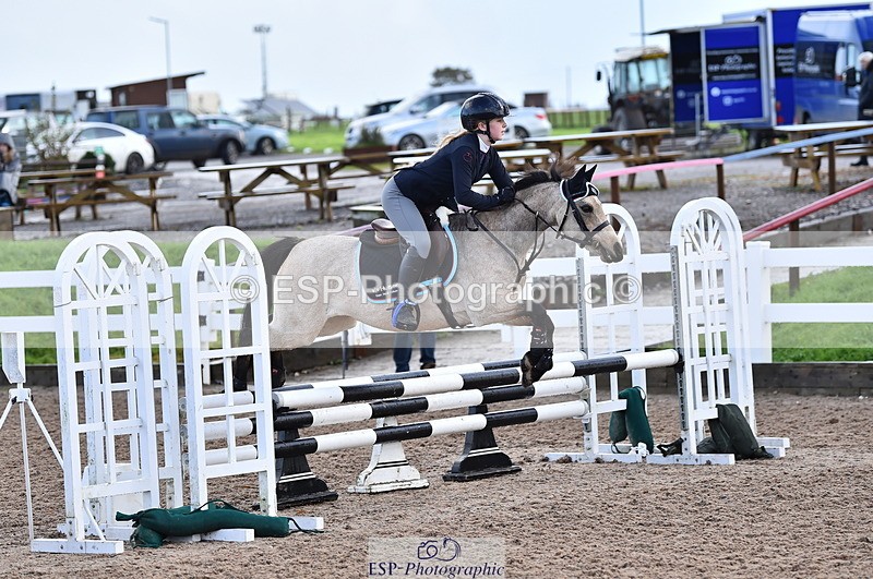 231028A-103128-00448 - Cls 1 Pony 70cm