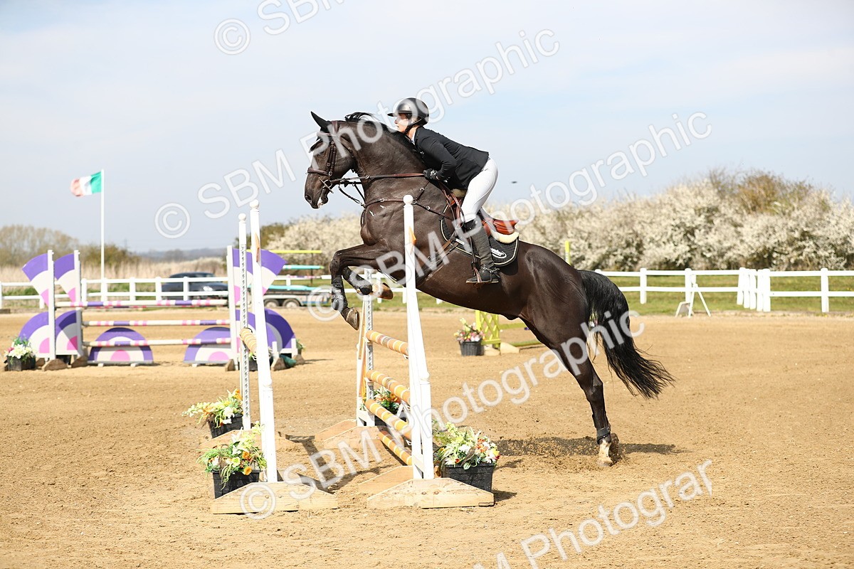 SBM_002457 - Class 10 - Senior Newcomers - 1.10m