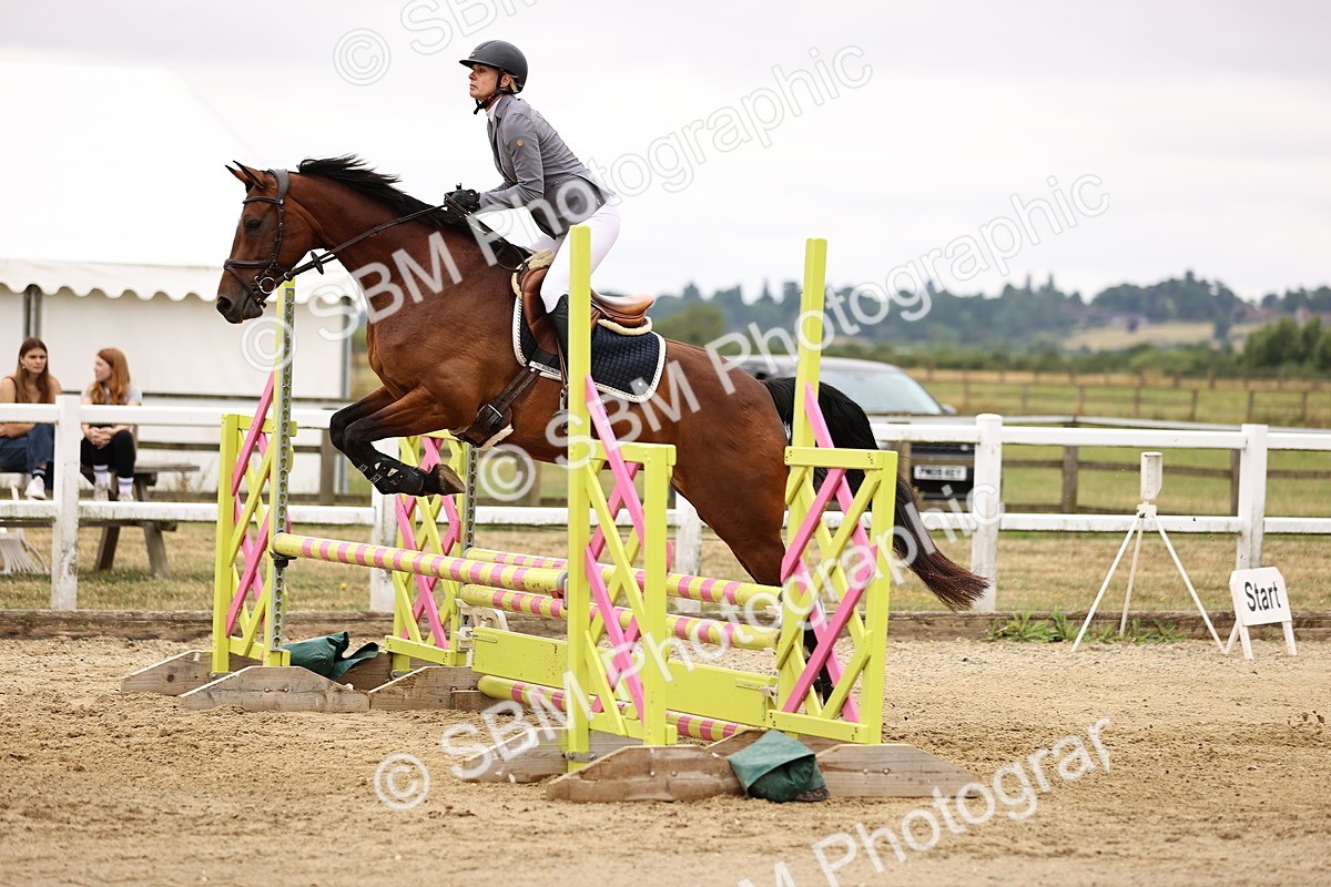 SBM_024479 - Class 8 - Clear Round