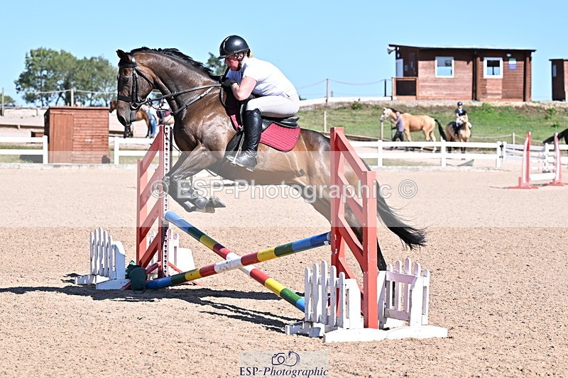 250708A-162606-00049 - Clr Rnd and 60cm