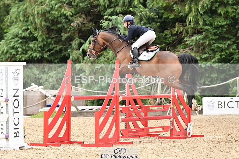 250706A-142604-19957 - Cls 49 Snr 1.10m Grand Prix