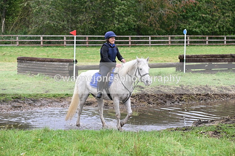 WJ6_5996 - Time at Photographer 12:41 to 13:05