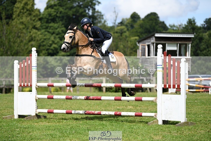 240711-112746-26154 - Cls 127 British Novice and 90cm Open