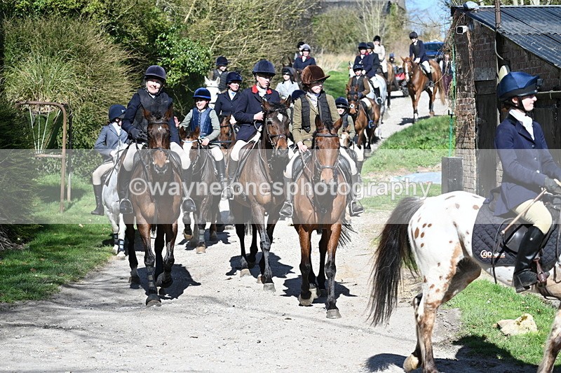 WJ7_9724 - Home for hunt tea !