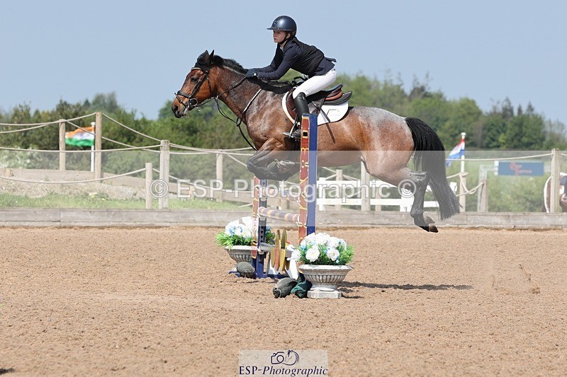 250503-114322-00864 - Cls 8 Pony Newcomers and 1m Open