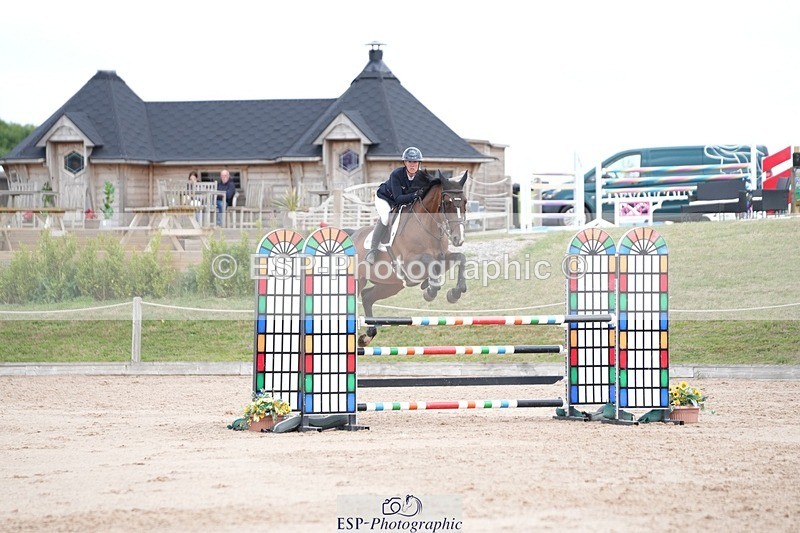 250801-113709-04954 - Cls 14 Snr Fox 1st Rnd