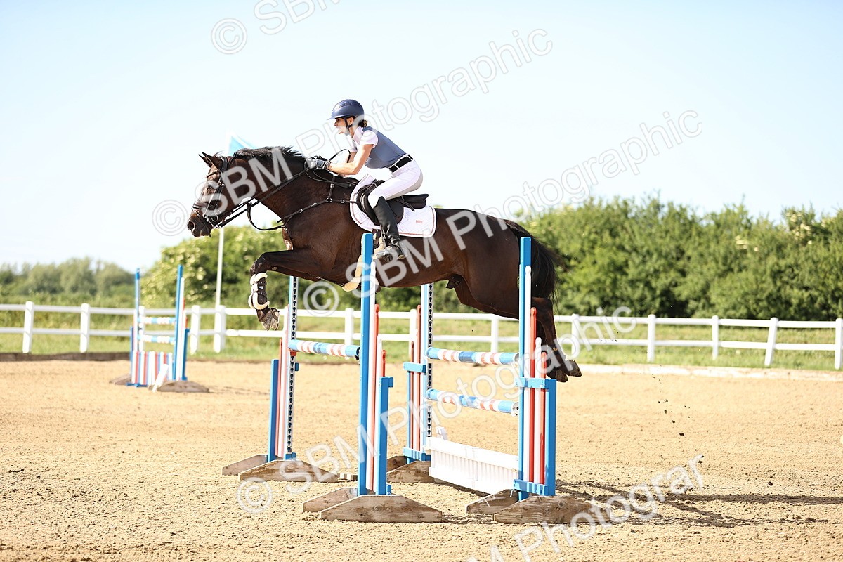 SBM_003059 - Class 5 - Senior Foxhunter - 1.20m
