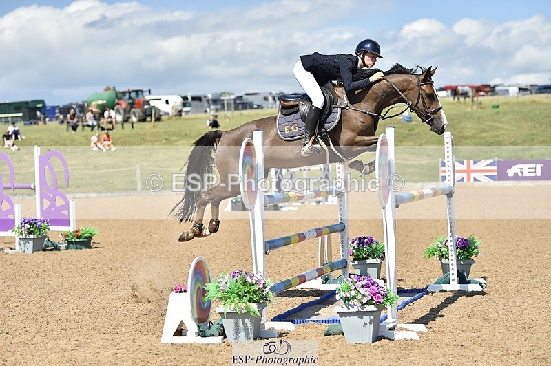 250628-151726-05825 - Cls 12 Newcomers Jump offs & Presentations