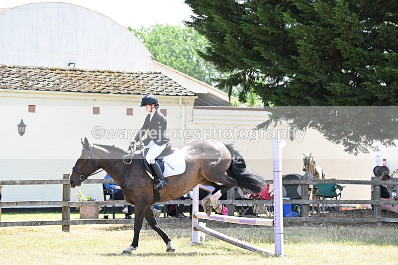 WJ6_5909 - Class 13 Novice 60cm