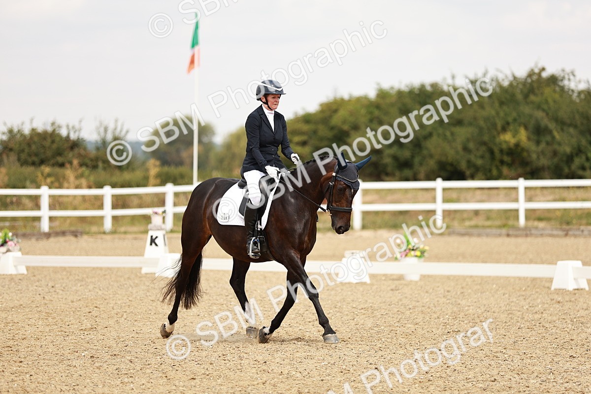 SBM_002927 - Class 6 - Novice 6 Silver - 11.34-12.20