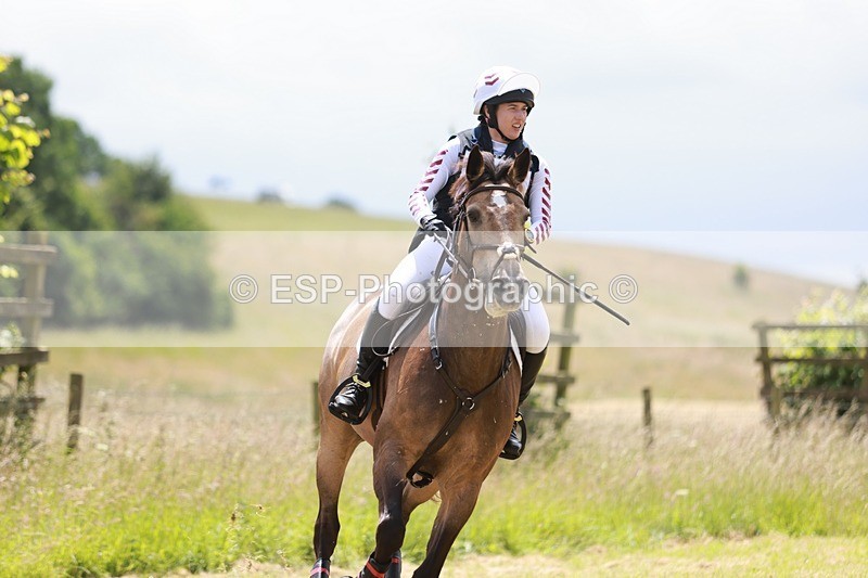 240630X-130038-6975 - 370-Bronwen_Hender-CREEVAGH_DUN