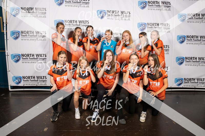 1DX30190 - Div 2 Trowbridge Wanderers Lionesses
