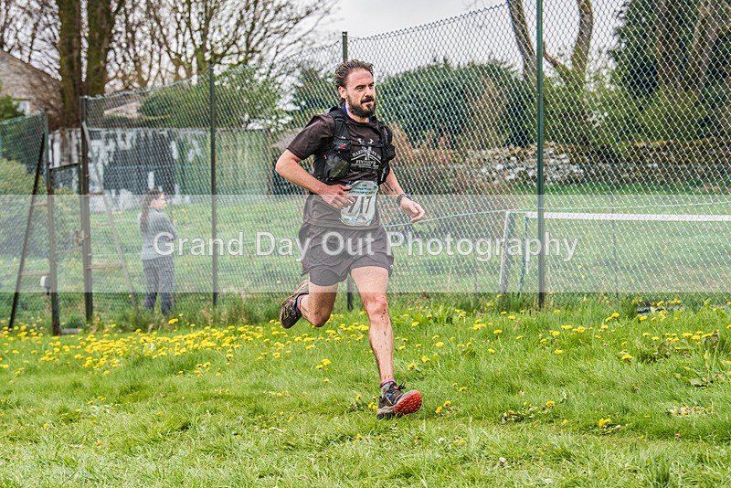 3 Peaks-2554 - The 3 Peaks Race - The Finish - Saturday 29th April 2023