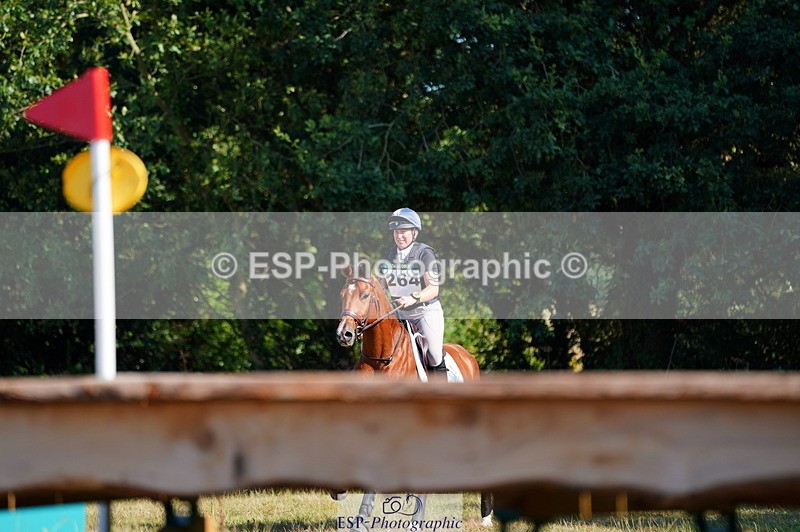 250802A-164808-08056 - F-264-Amy.Harris-OBOY