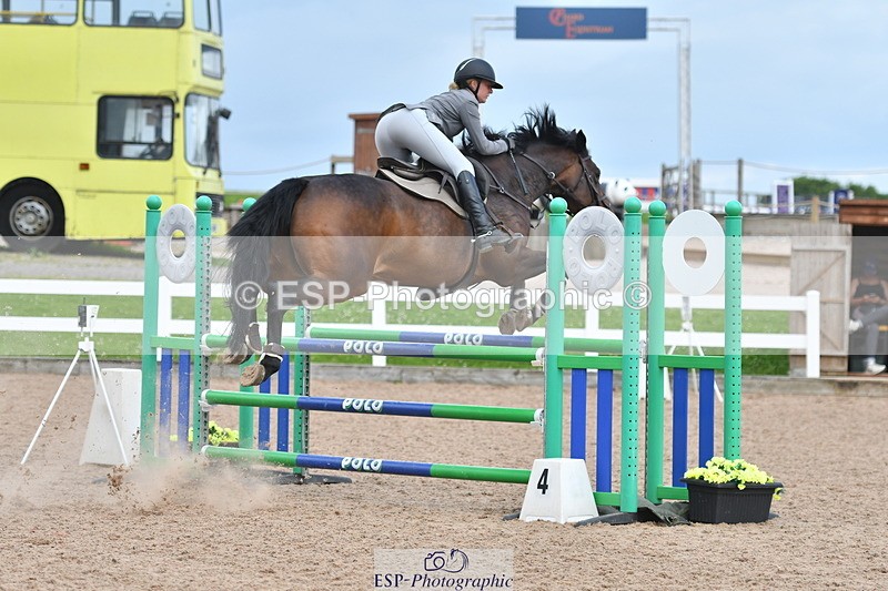 240727A-153041-06156 - Cls 24 1.05m Amateur Qualifier