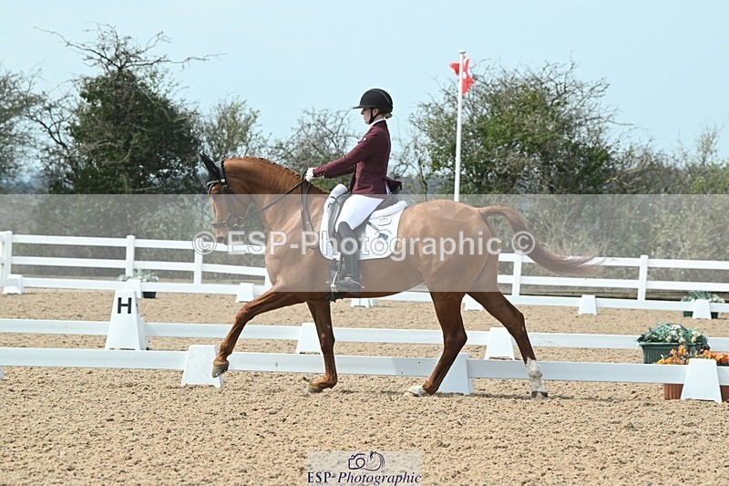 250403-120506-02223 - 065-Charlotte.Dicker-Catherston.Zahara