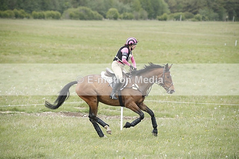 BVHT 140517  NXC -472 - Class 2 XC Novice 14/05/17