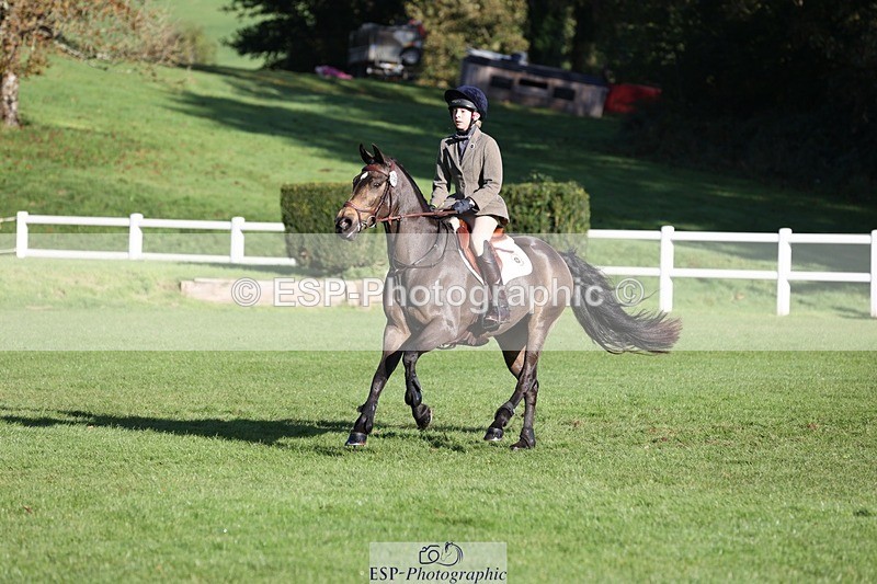 231022-102144-24474 - 629-DP.UK.DUN.SURPRISE-Isla.Kitson-TrotUp+SJ