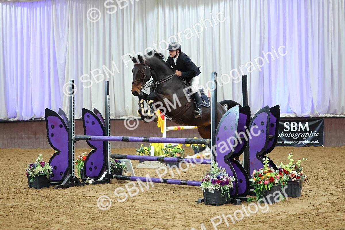 SBM_006338 - Class 24 - Senior Discovery 1.00m