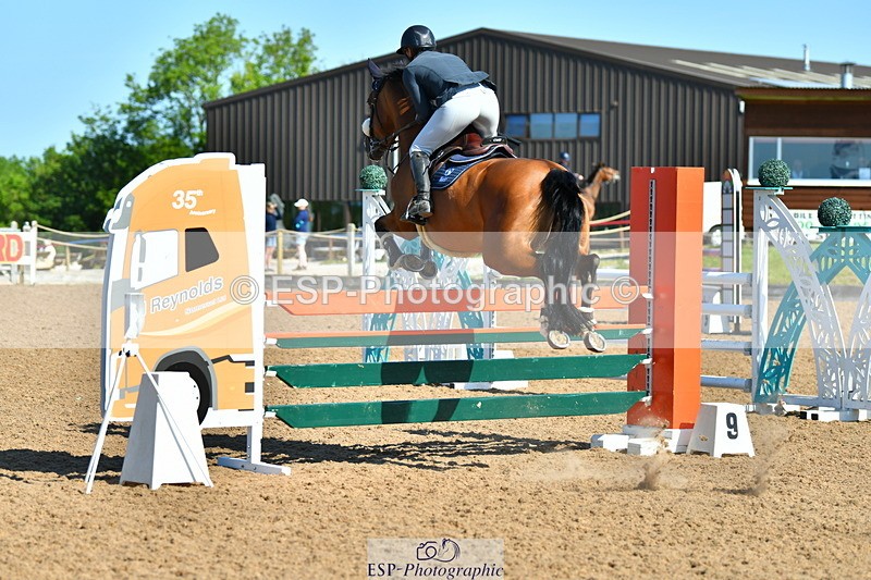 230526A-093831-00912 - Cls 1 Snr 1.05m + 1.10m Open