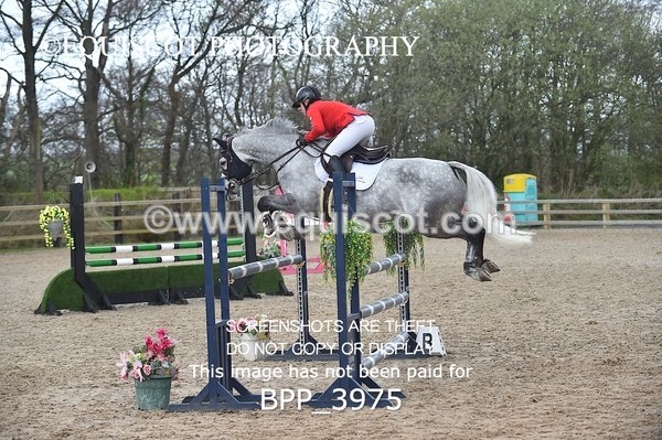 BPP_3975 - CLASS 4 Senior Newcomers/ 1.10m Open