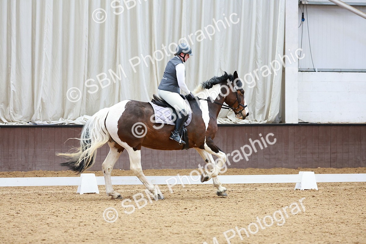 SBM_002878 - Class 14 - Novice 2