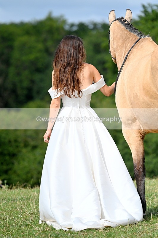 WJ7_6216 - Zoe & Fred Wedding Dress Shoot 09-08-25