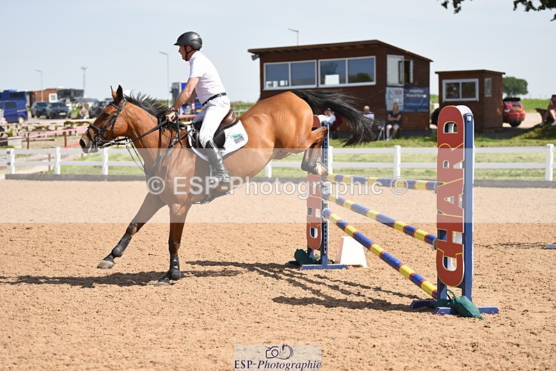 230906A-125122-00344 - Newcomers & 1.10m Open