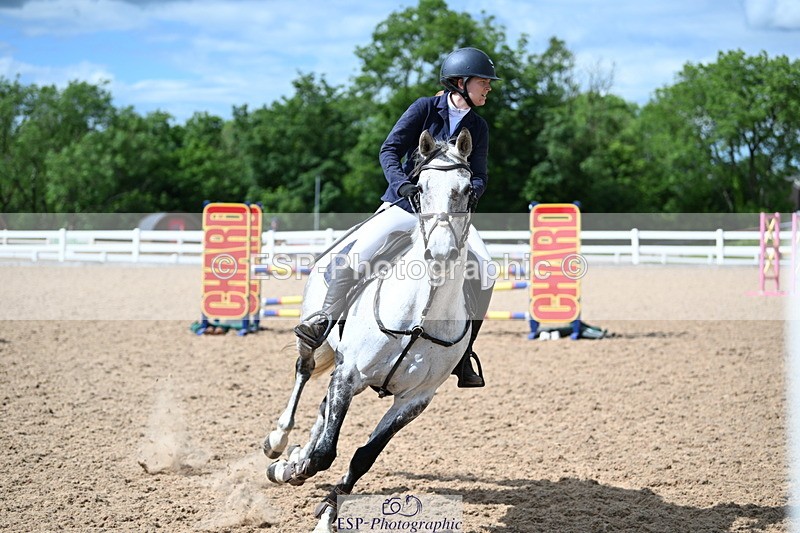 240608A-161705-01768 - Cls 13 85cm Amateur Qualifier