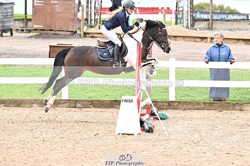 250920-151416-01735 - Cls 32 Stepping Stones