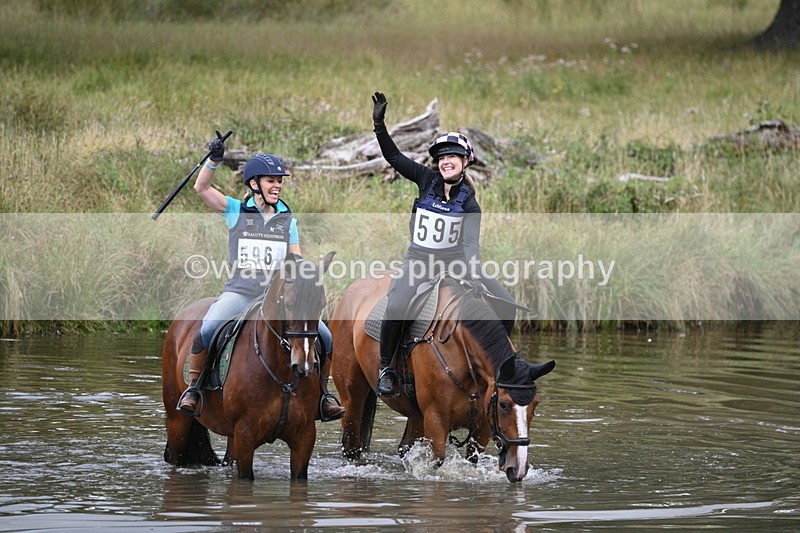 WJ7_4203 - Time at Water 12:52 to 13:22