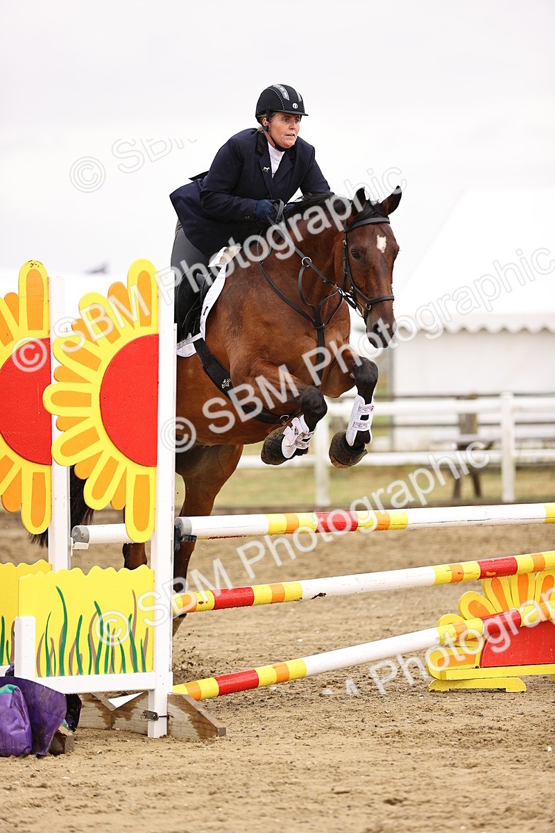 SBM_025114 - Class 9 - Senior British Novice - 90cm