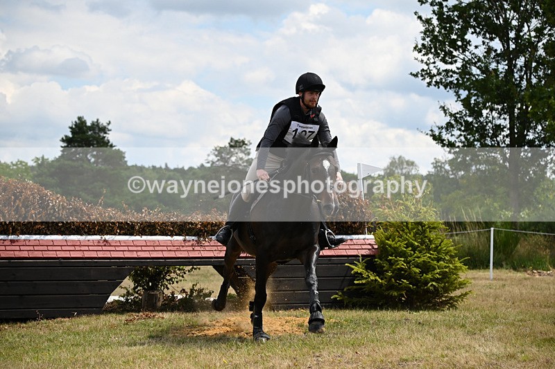 WJ6_6390 - Time 13:29pm to 13:53pm