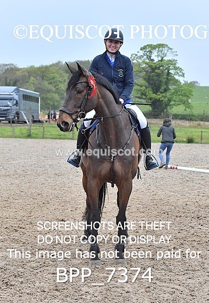 BPP_7374 - CLASS 9 FRI  Senior Newcomers/ 1.10m Open