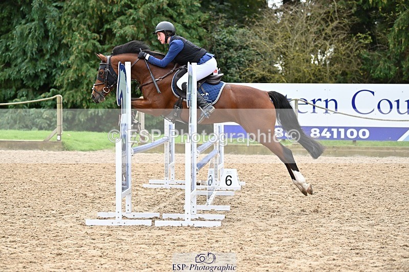 230930-105749-00231 - Cls 3 Pony Discovery & 90cm Open