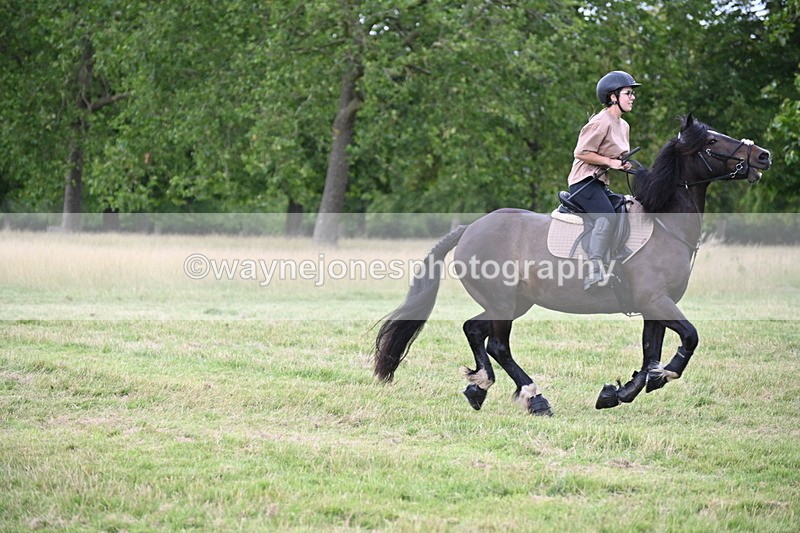 WJ6_4929 - Time at Jump 13:04 to 13:34