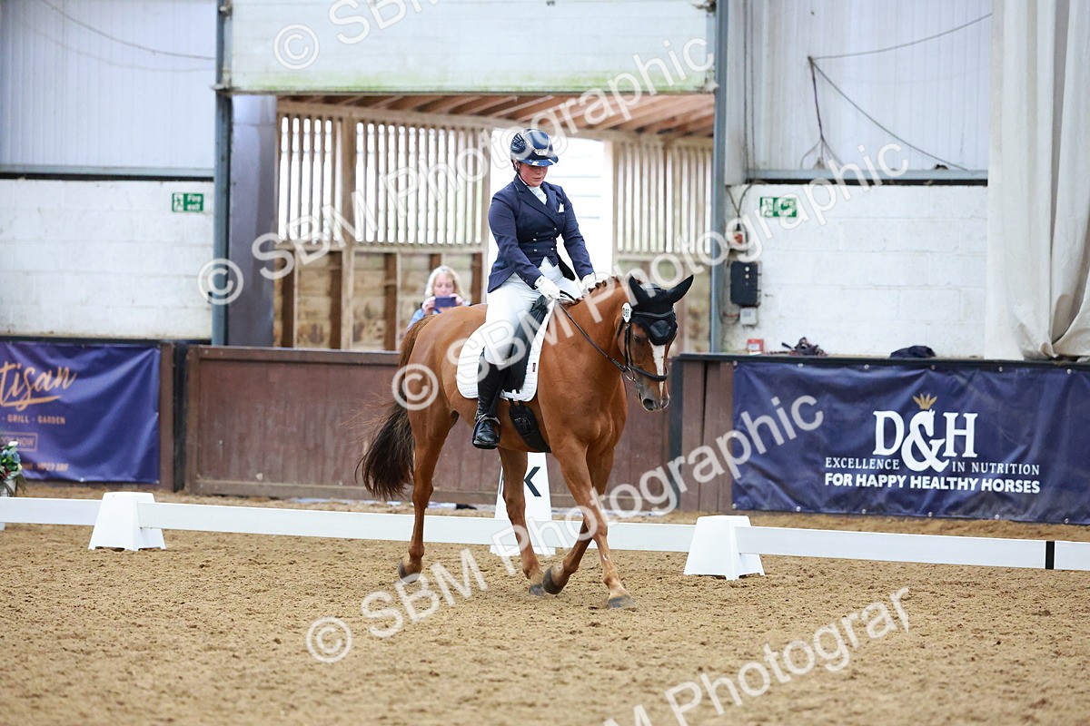 SBM_005172 - Class 12 - E2 - Championship 16.10-17.20