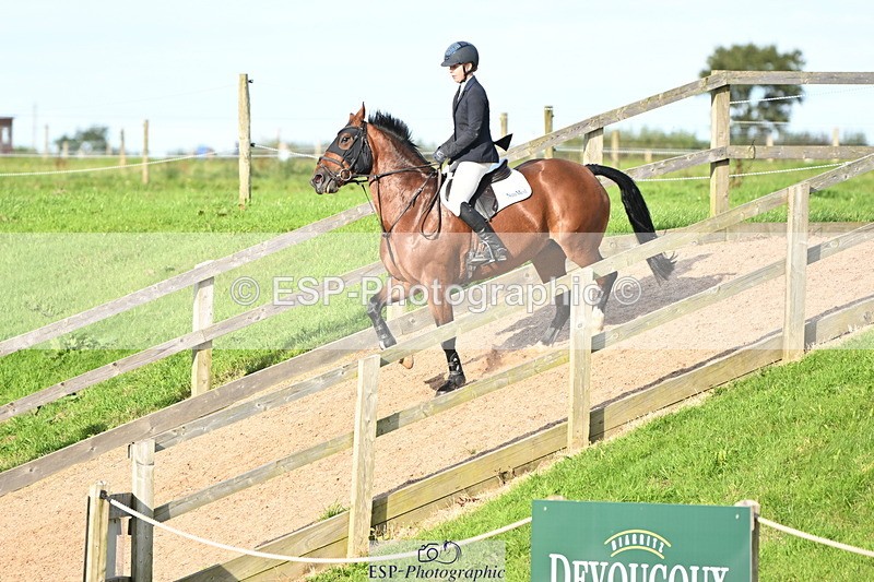 240913A-170208-05266 - Cls 19 Snr 1m Open Speed Derby