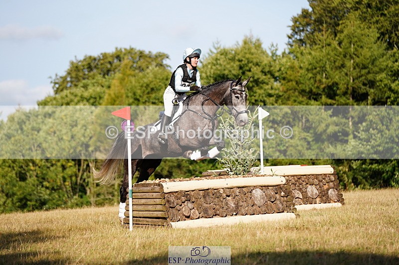 250803A-181722-18912 - S-875-Laura.Noon-VAN.DER.VALK