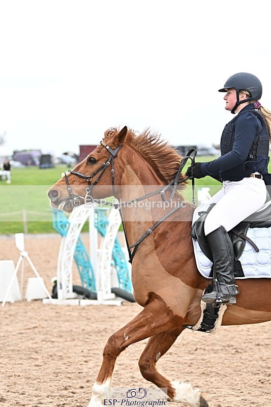 250414-113821-00619 - 90cm Round 1