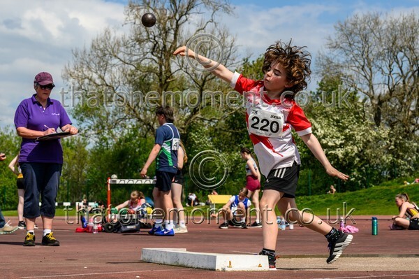 West25Sat-919805 - Field Male