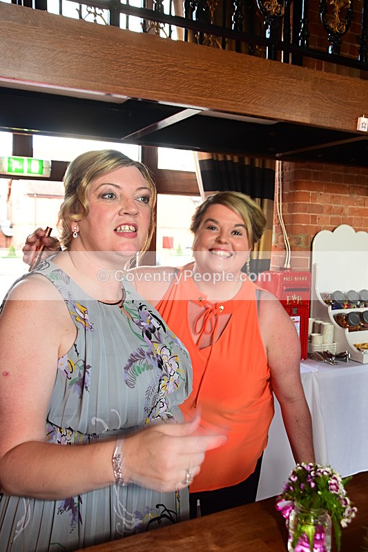 Lor-039 - Lorraine's 50th