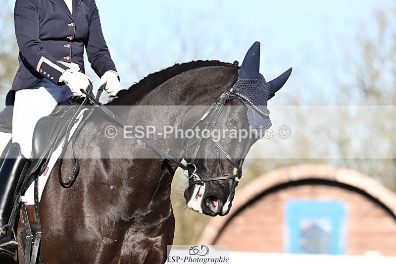 260214-103329-03428 - 115-Louise.Hutchinson