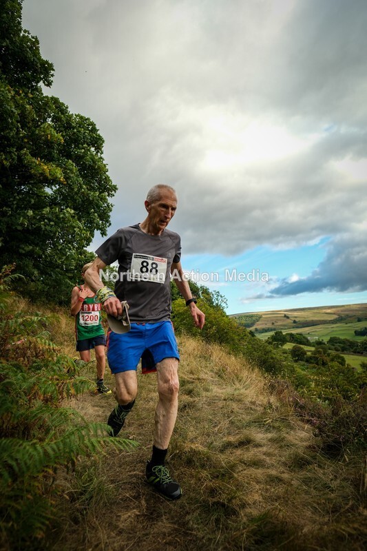 DSCF5483 - Reeth Fell race seniors
