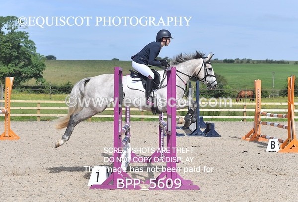 BPP_5609 - CLASS 3 Senior BritiNovice/ 90cm Open