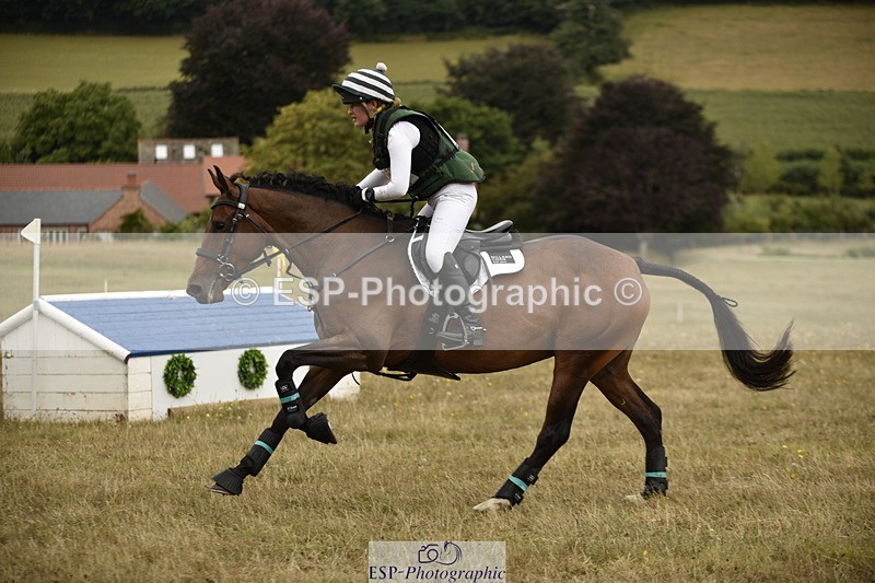 250802A-113650-01994 - B-067-Sophie.Parker-LANGALLER.LOVEDAY