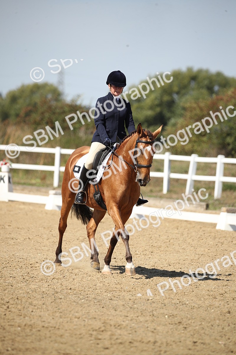 SBM_005702 - Class 11 - Novice 5 - 13.19-14.22